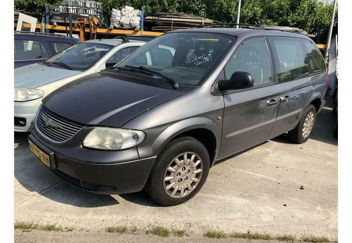 Chrysler Voyager 2.4i