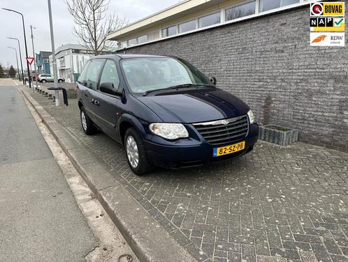 Chrysler Voyager 2.4i Business Edition 6 persoons nwe apk