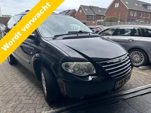 Chrysler Voyager 2.4i Business Edition 7 persoons aircoecc
