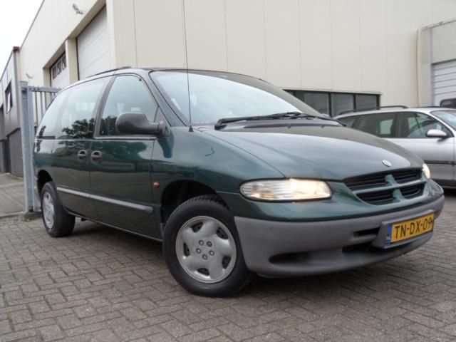 Chrysler Voyager 2.4i SE 7p.Airco