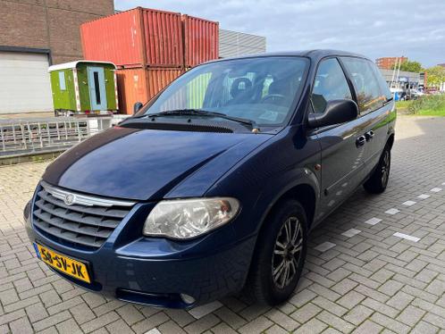 Chrysler Voyager 2.4i SE Luxe 7 persoons Airco Navi APK NAP