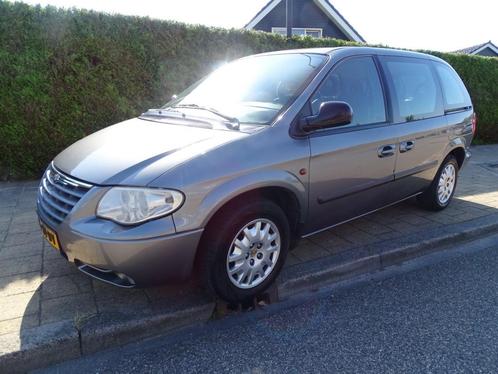 Chrysler VOYAGER 2.4I SE LUXE-Navi-Clima-Cruise-Pdc-7persoon