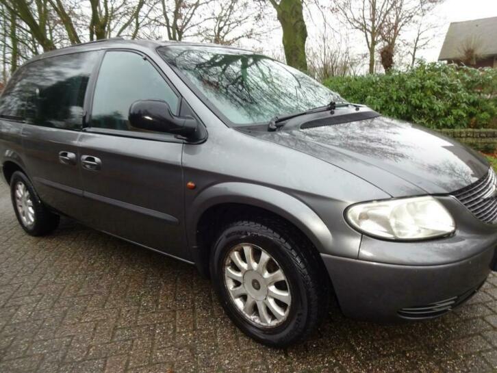 Chrysler Voyager 2.5 CRD LX Plus (bj 2003)