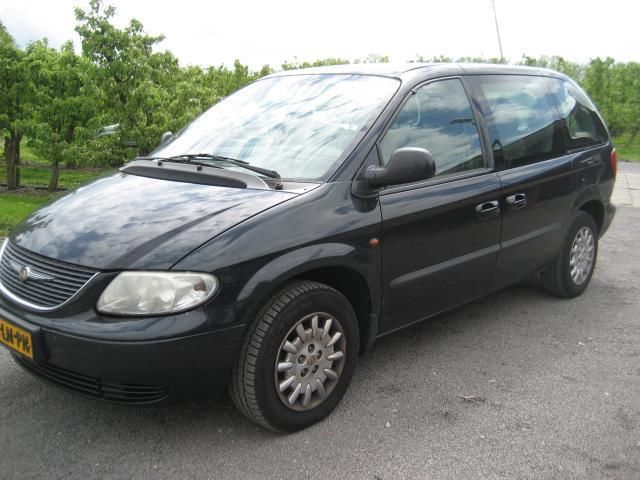 Chrysler Voyager 2.5 CRD SE 7 personen 2003