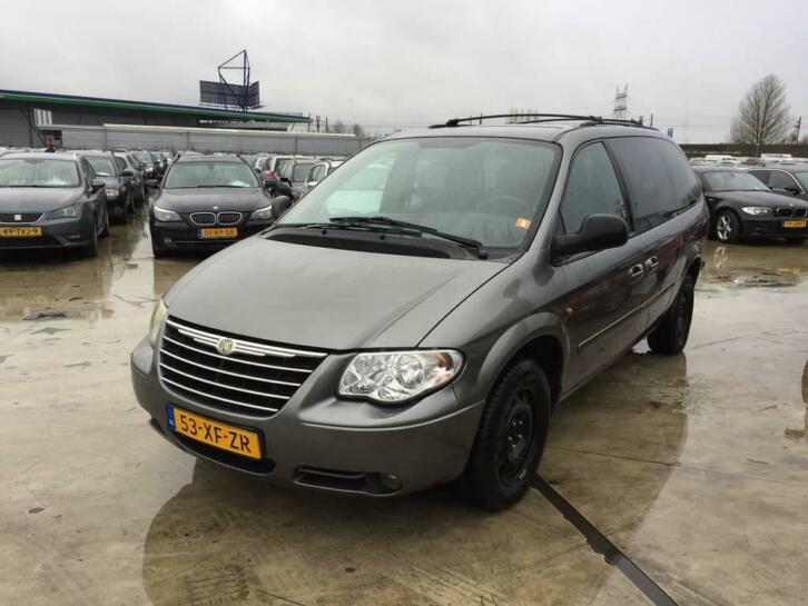 Chrysler Voyager 2.8 CRD LX 7 PERSOONS