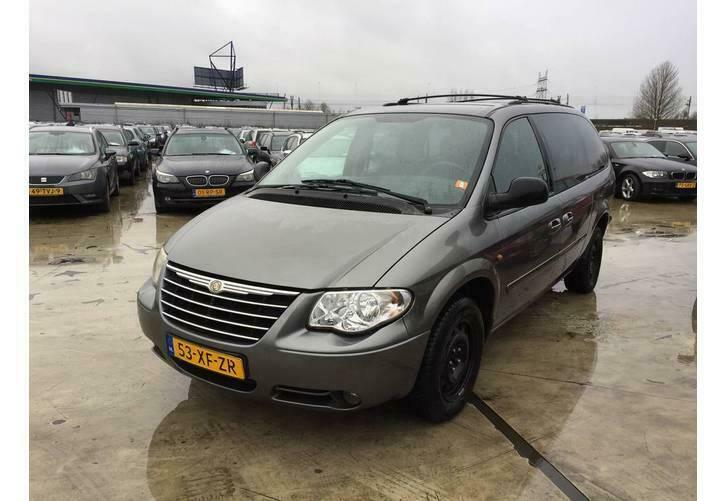 Chrysler Voyager 2.8 CRD LX 7 PERSOONS