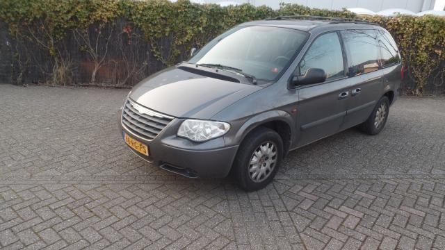 Chrysler Voyager 2.8 CRD SE Luxe AUT NAVI