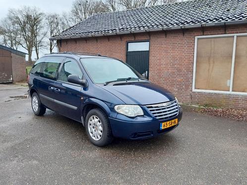 Chrysler Voyager 3.3  2005 Blauw automaat 7 persoons