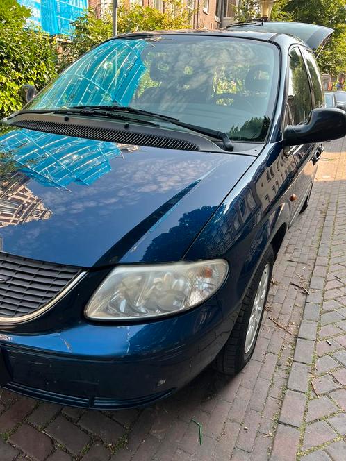 Chrysler Voyager 3.3 I AUT 2004 Blauw