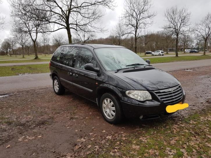 Chrysler Voyager 3.3 I AUT 2006 Zwart