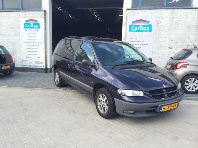 Chrysler Voyager 3.3i V6 SE Luxe