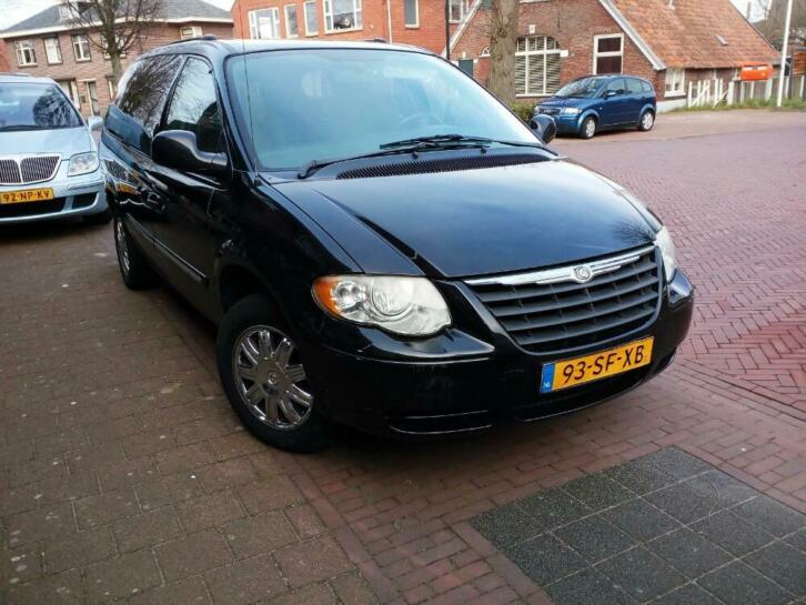 Chrysler Voyager, Town amp Country 2005 Zwart