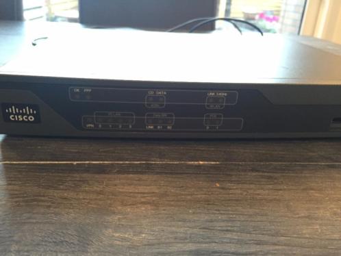 Cisco 888 Firewall Integrated Services Router