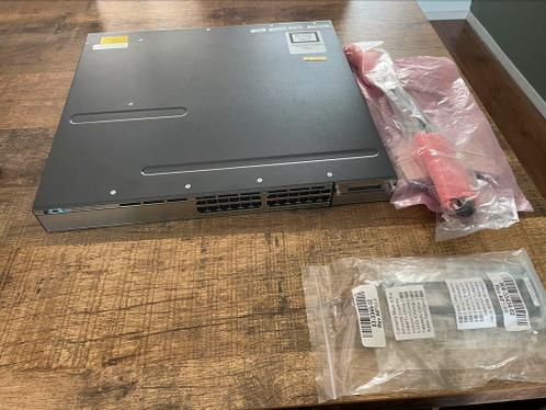 Cisco Catalyst WS3750-X 24T switch