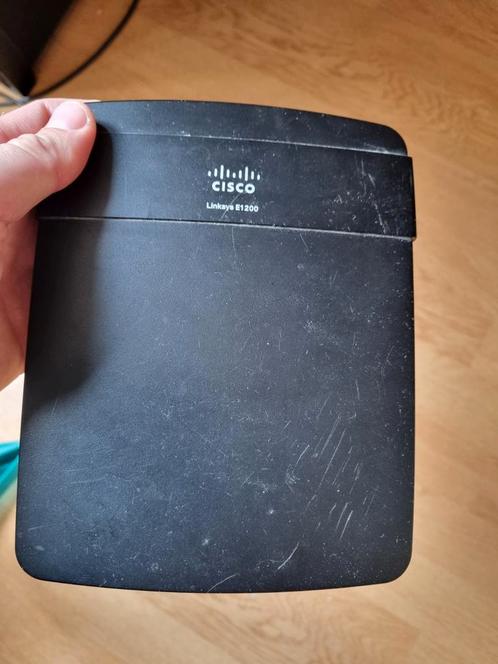 Cisco E1200 v2 router