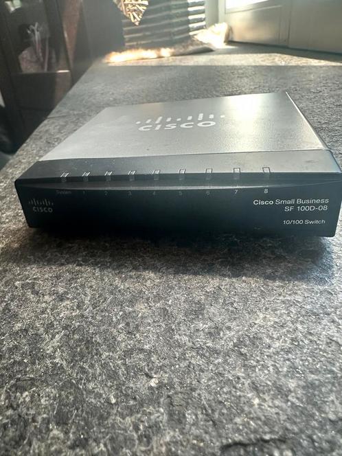 Cisco SF100D-08 switch