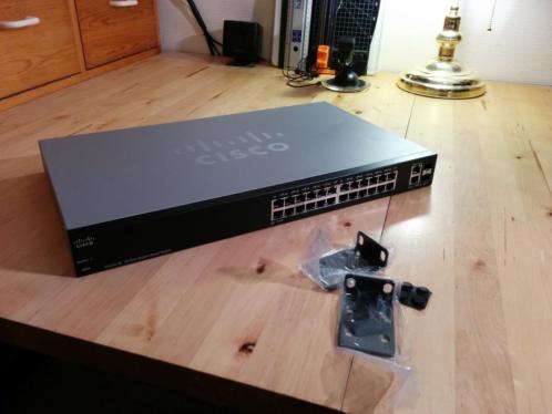 Cisco SG200-26 24P 1Gbit, 2x SFP gigabit ethernet switch