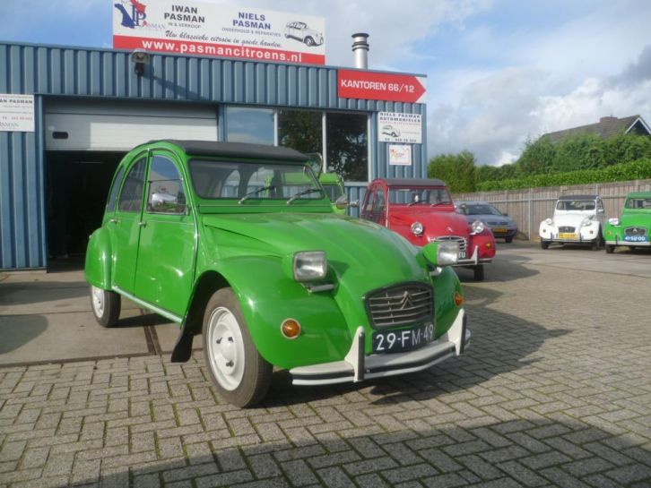 Citroen 2CV6 1975 GroenVert Tuileriesac 531Dyane