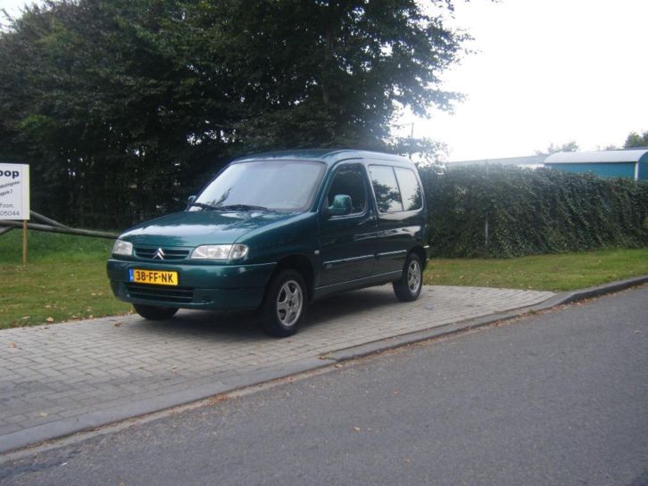 Citroen Berlingo 1.8 I Multispace 2000 Groen