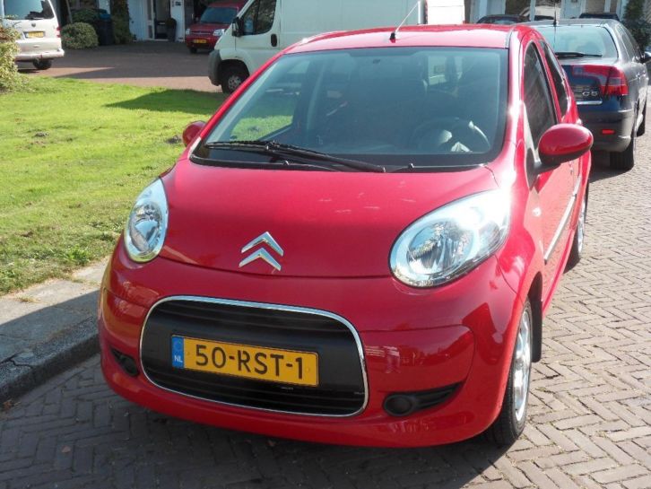 Citroen C1 1.0 5-DRS Sensodrive 2011 Rood