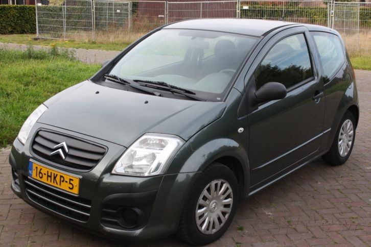 Citroen C2 1.1 I 2009 donkergroen. Zuinig, compleet, perfect