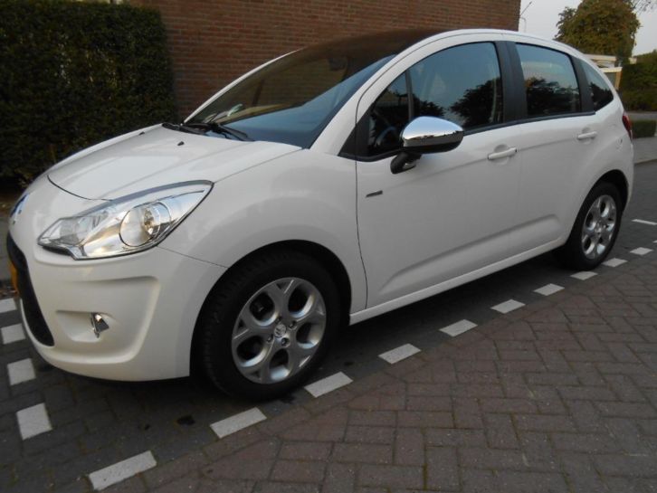 Citroen C3 1.4 I EXCLUSIVE Zeer Unieke uitv panorama pdc ect