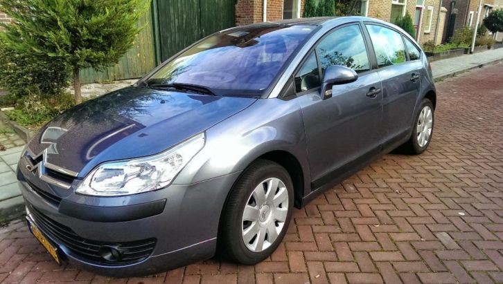 Citroen C4 1.4 16V Berline 2005 Grijs