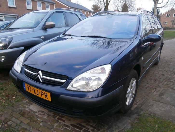 Citroen C5 2.0 16V Ligne Prestige. spiksplinternieuwe APK.