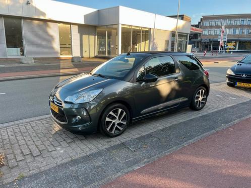 Citroen DS3 1.2 VTI Cabrio 2013 Grijs navigatie, bluetooth