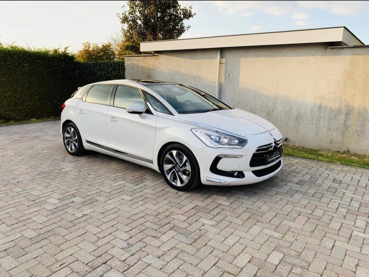 Citroen DS5 1.6 THP 155PK AUT 2012 Parelmoer Wit SO CHIC