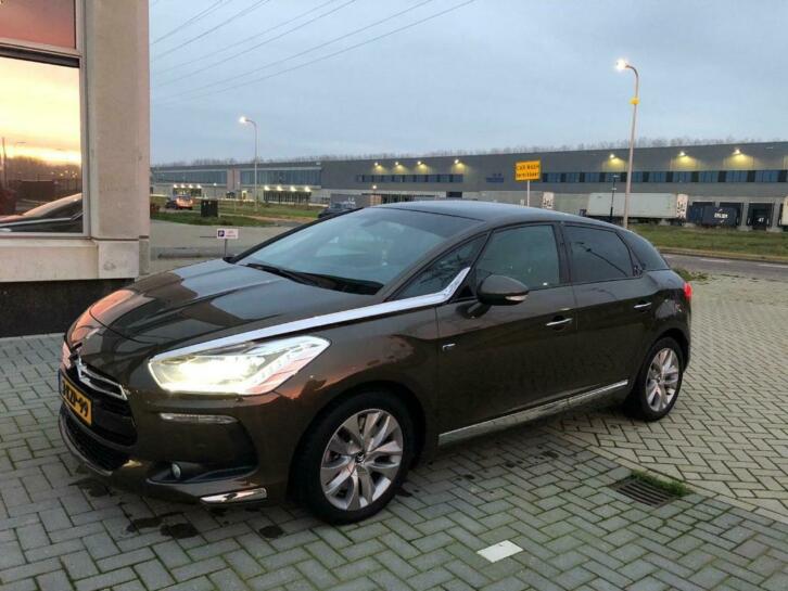 Citroen DS5 2.0HYBRID4 147200 (12027) EGS 2013 Bruin