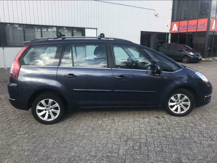 Citroen Grand C4 Picasso 1.6 THP Eb6v 2010 Paars Automaat