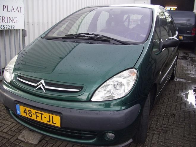 Citroen Xsara 1.6 I Picasso 2000 Groen GAS-G3