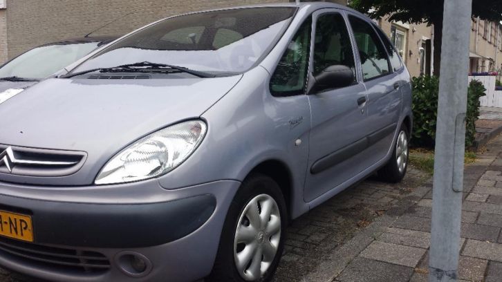 Citroen Xsara 1.8 I 16V Picasso 2001 Grijs