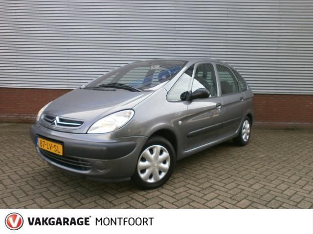 Citroen Xsara 1.8i-16V Diffrence Climate Control  Trekhaak