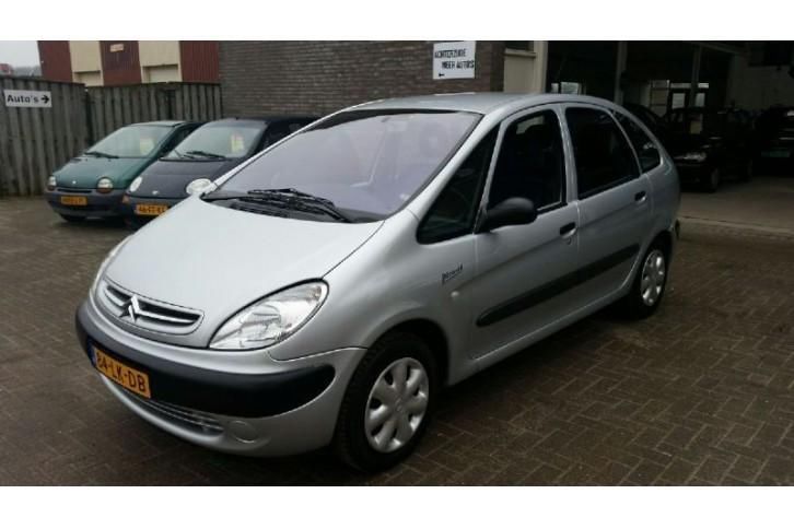 Citroen Xsara Picasso 1.8 16v difference (bj 2003)