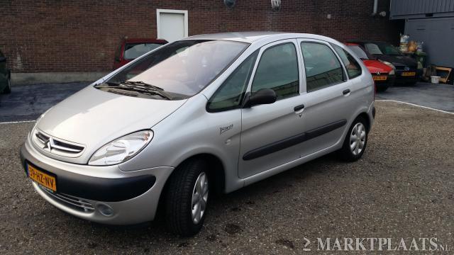 Citroen xsara picasso Zeer netjes met 170000km Clima 1.6i