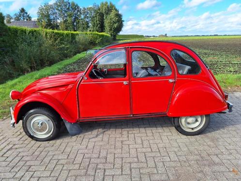 Citron 2CV6 Club 1986 Rood