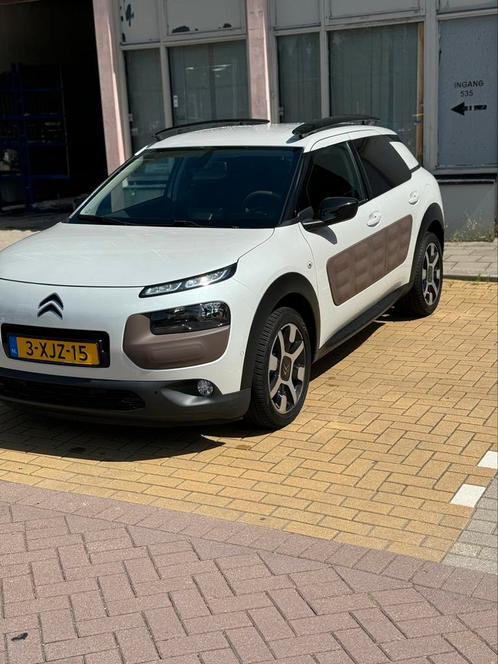 Citron C4 Cactus 1.2 Airdream 2014 Wit (shine uitvoering)