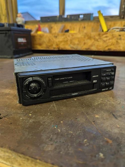 Clarion ARB1371R autoradio en casettespeler