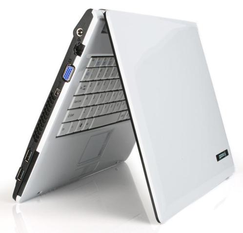 Clevo Mini Laptop wit inclusief Windows 7