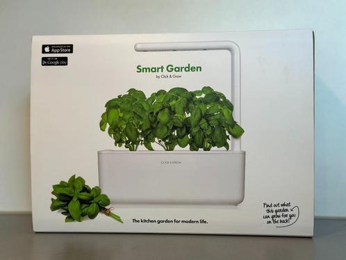 Click amp Grow Smart Garden 3