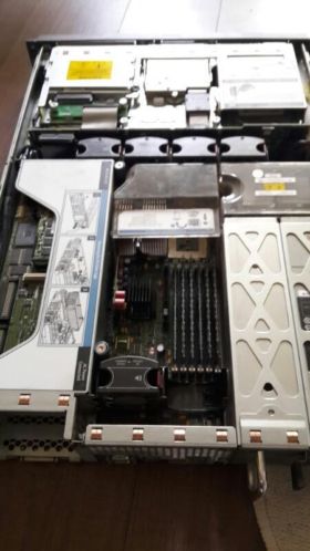 Compaq DL380 server met 7 HDD039s