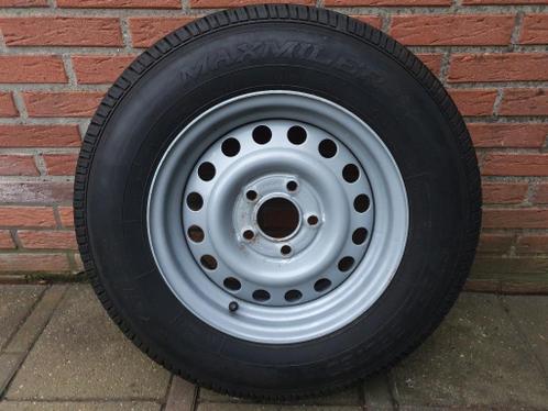 Compleet wiel band  velg 175R14C, steek 5x112, naaf 67mm