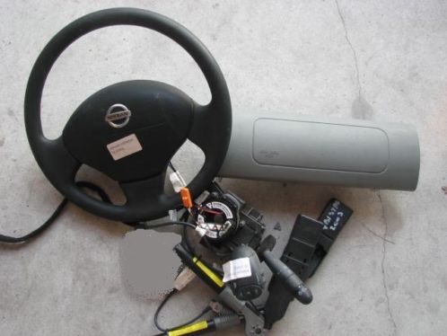 Complete airbag set Nissan Kubistar model 2003-2009 