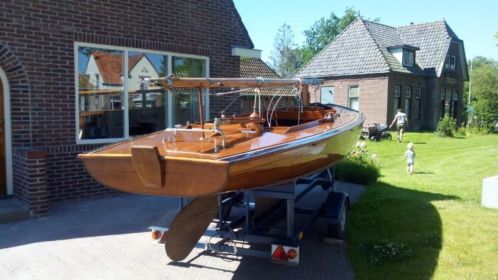 Complete BM Zeilboot 16m2 Incl buitenboordmotor en trailer 