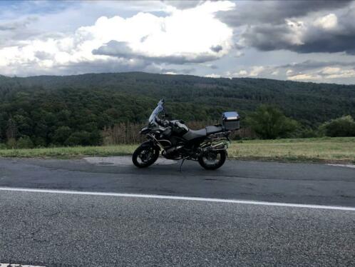 Complete BMW R1200 GS Adventure