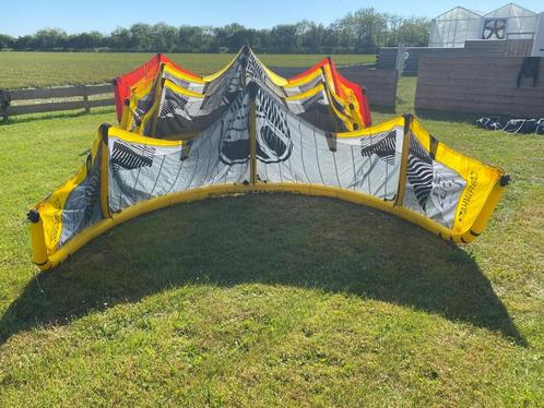 Complete Cabrinha FX Kite Set - Maat 7, 9 en 12 m  Bar