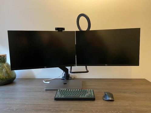 Complete dual monitor setup 2x 27inch (4k)  monitor-arm