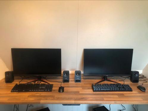 Complete Dubbel Gaming Setup  TWEE Game PCs, Monitoren etc